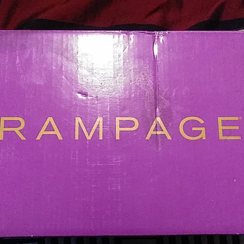 Gold sandals by Rampage